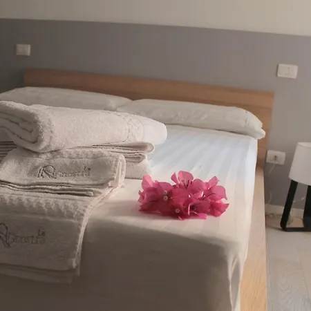 La Gnostra فندق مبيت وإفطار 3*